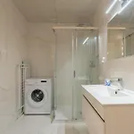 Hostwise - Modern Flat W/ Balcony, Garage & Pool Διαμέρισμα *