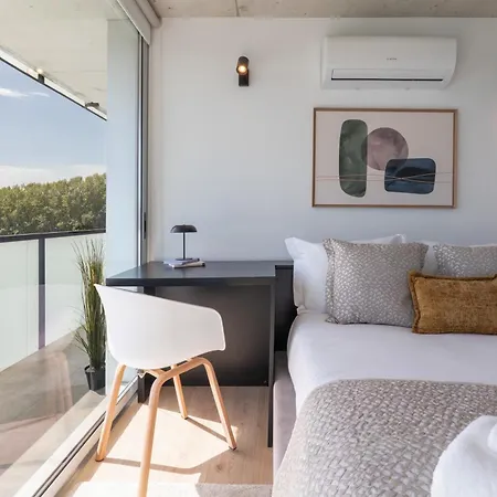 Appartamento Hostwise - Modern Flat W/ Balcony, Garage & Pool Vila Nova de Gaia